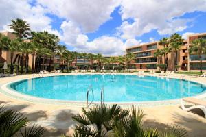 Albufeira Salgados Premium 1 With Pool by Homing