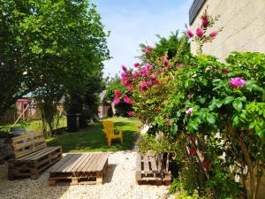 Maisons de vacances Maison Chic & charme Calme avec Jardin : photos des chambres