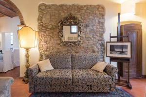 La Ginestra di Valerio - Chianti villa with large Pool & Wifi