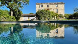 Maisons de vacances La Vayssade - Gite de Charme - 6 pers - Piscine Jacuzzi & Truffes : photos des chambres