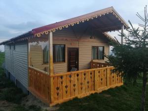 Cabana de lemn Runcu Stone