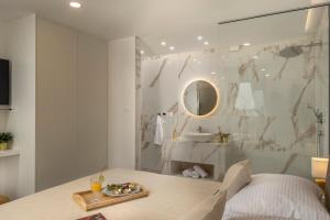 Villa Coralis With Heated Pool