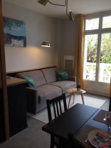 Appartements Dinard: studio a 100 m de la plage de L'Ecluse : photos des chambres