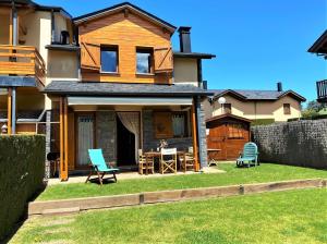 Casa con jardín en Oseja