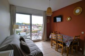 Appartements Appartement au pied de la plage - Balcon - Parking : photos des chambres