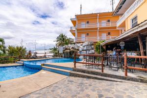 Cahal Pech Village Resort