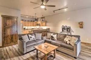 Cozy Columbia Falls Condo with Private Balcony! - Pine Park