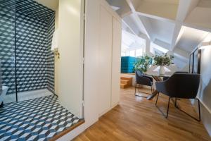Mercadores Apartment by Amber Star Rent