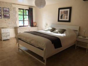 Villas Uniquely Private Holiday Villa in the Charente : photos des chambres