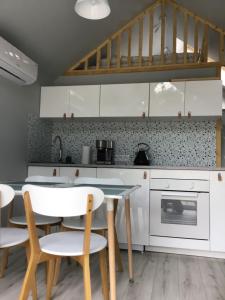 Holiday Hill Hygge
