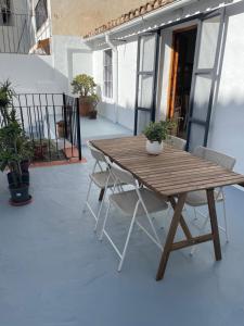 Encantadora casa con terraza a un minuto de la playa