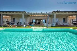 Alghero Villa Carrabufas villa con piscina vista mare per 10 persone - Valverde