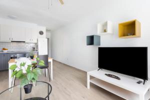 COSTA DEL SILENCIO Holiday Home by Sunkeyrents