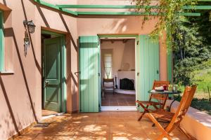 Myrtos House at Agnontas