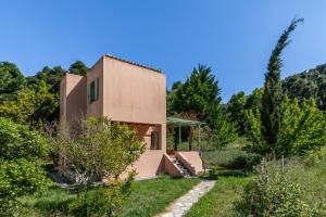 Myrtos House at Agnontas