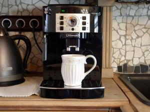 Old Town Fairytale, 2 bedrooms and terrace, Tartu Home