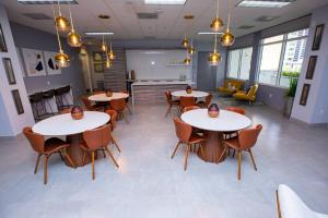1807- Gorgeous 2 bedroom heart of brickell free parking