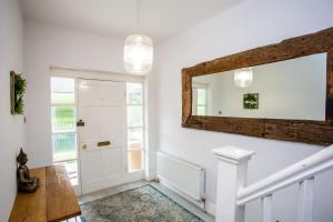 Spacious Low Fell House