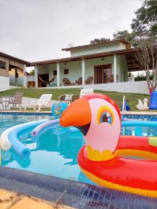 Piscina Climatizada - Chácara em Condominio