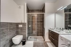 Appartements Emergence - Beau T1 pour 2 personnes balcon et garage : photos des chambres