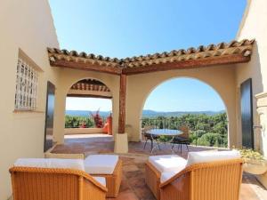 Maisons de vacances Majestic holiday home in Grimaud with private pool : photos des chambres