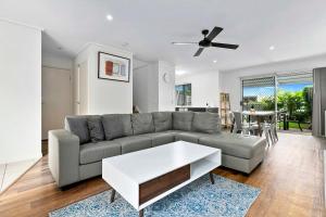 Hervey Bay Ramada Encore by Wyndham Whale Cove 4-Star Hotel suite