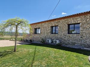 Maisons d'hotes La campagne Pramaisse : photos des chambres