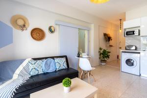 Sea Breeze 1-BR Apt in Pyla