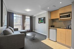 KOZYGURU | Sydney CBD | Amazing View | 2 Bed Family Apartment
