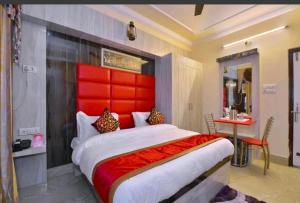 Ganpati Plaza Hotel