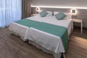 Standard Double Room (2 Adults) room in 4R Casablanca Playa