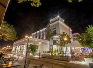 Panellinion Luxury Rooms