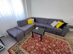 Tinas 1-bedroom condo apartment