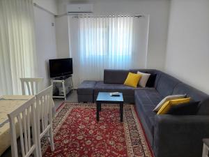 Tinas 1-bedroom condo apartment