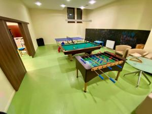 Słoneczny apartament nad morzem z tarasem na dachu