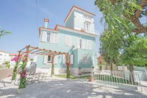 Impact Beach House - باريد