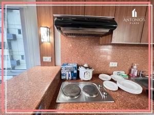 Panoramic View of City 1BR Loft Unit FREE WIFI & NETFLIX at Fort Victoria BGC