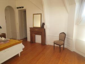 Hotels Chateau de Surville : photos des chambres