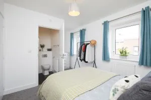 Derby Train Station & Derbion - 3 Bedroom Modern House - Chaddesden