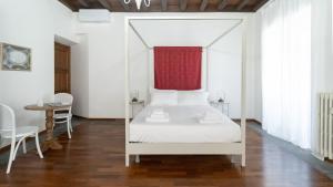 Italianway - Barberini Elegantia Apartments Roma