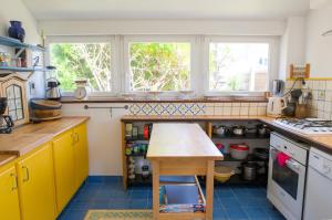 Maisons de vacances Maison pour 5 a Kerity les pieds dans l'eau : photos des chambres