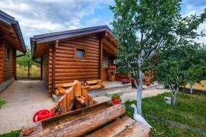 Holiday bungalows & food Plav - Brezojevica