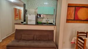 Luxo lateral quadra da Praia