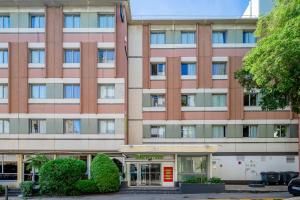 B&B HOTEL Marseille Prado Parc des Expositions