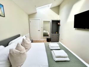 Cotham - The Stables