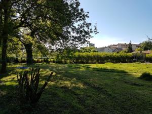 Maisons de vacances LE SECRET DU CHEMIN confort, detente et loisirs : photos des chambres