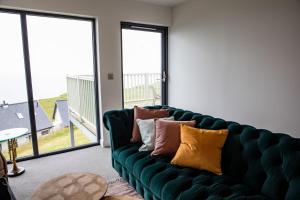 Residence 6 by Together Travel - Luxury 2-Bed Penthouse Apartment