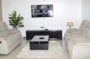 Sofitel 3 bedrooms own compound milimani