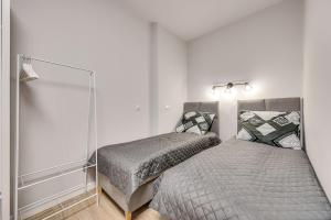 Central Platinum Apartments 25