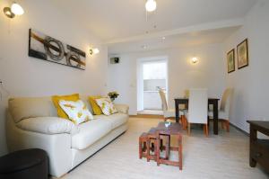 Guesthouse Adriana Cottages